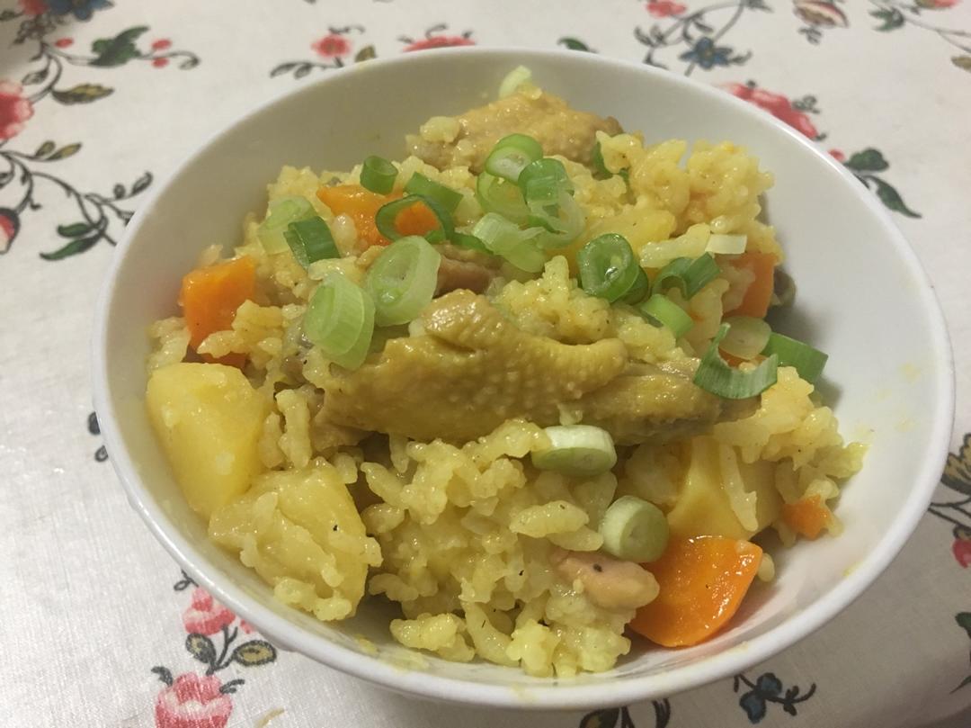 咖喱鸡翅焖饭