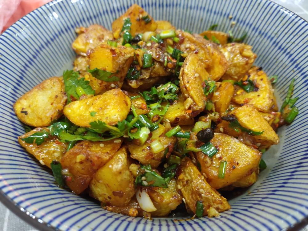 炸土豆 油炸+碳水让我双倍快乐