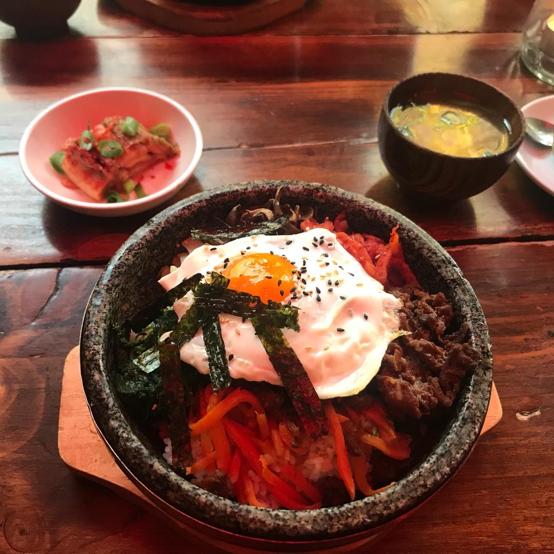 石锅拌饭