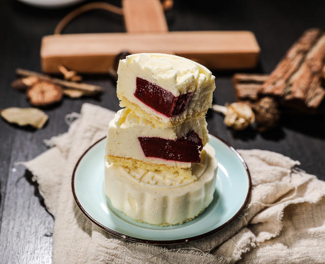 莓果慕斯月饼的做法