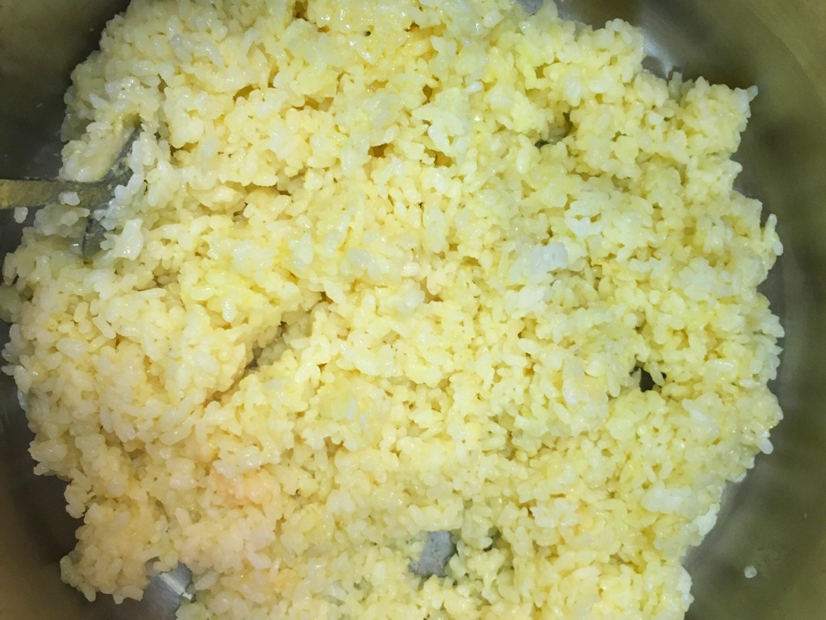 米饭锅巴的做法 步骤1