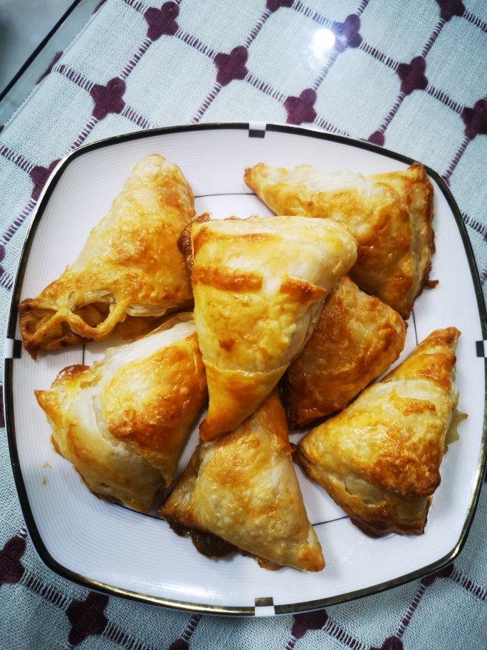 不用开酥，不用揉面，也能做香甜酥脆的苹果派