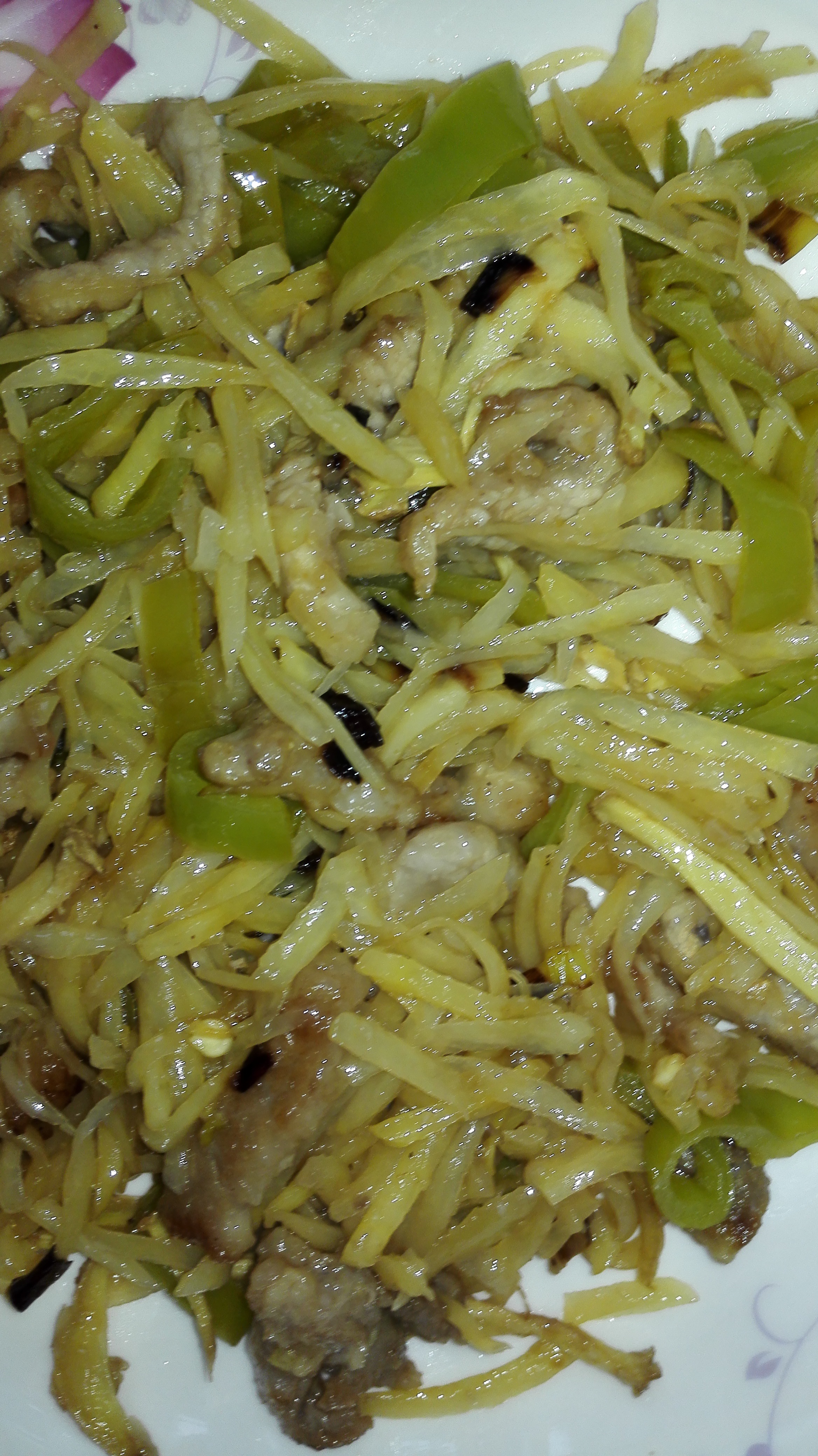 让你胃口大增的土豆丝炒肉