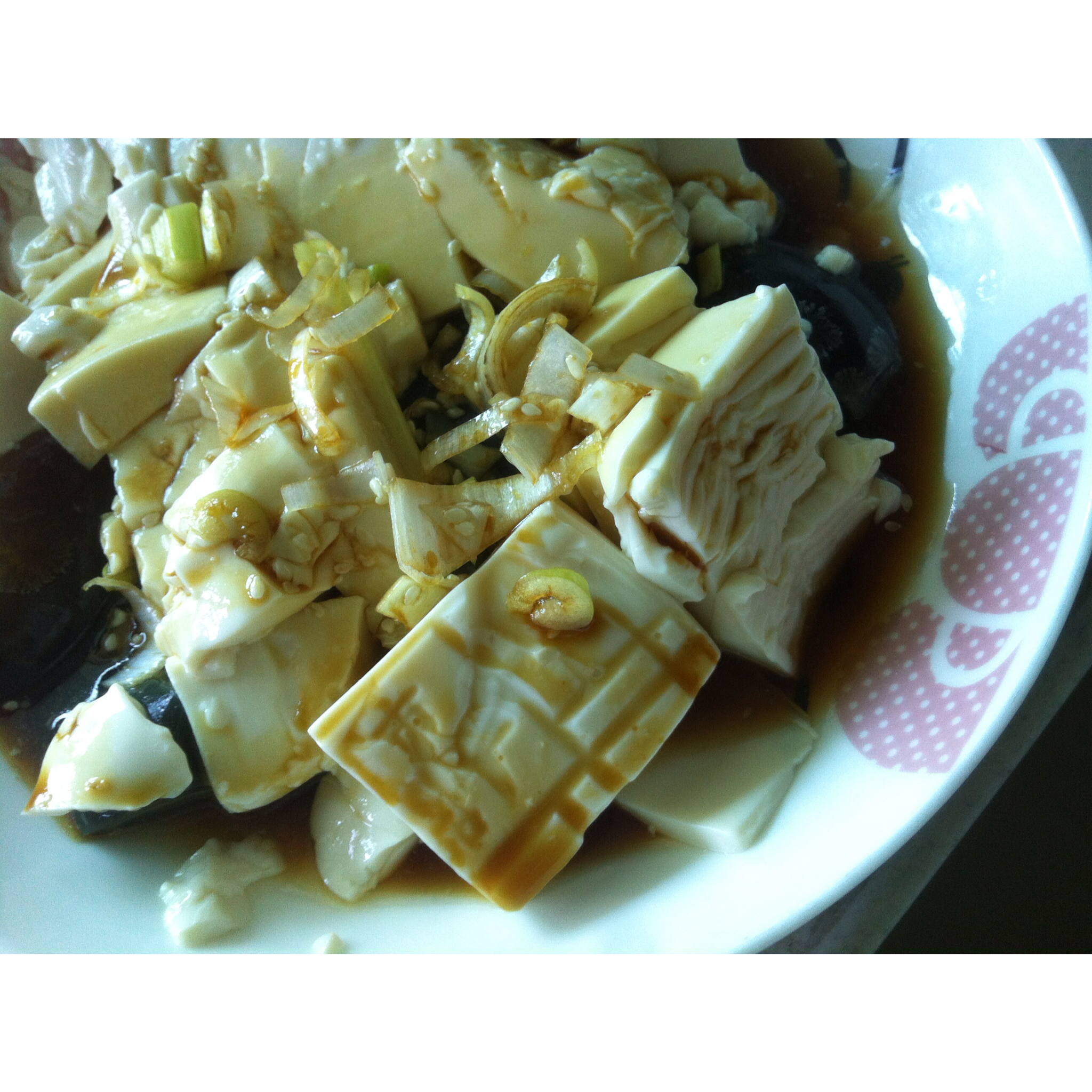 凉拌皮蛋豆腐