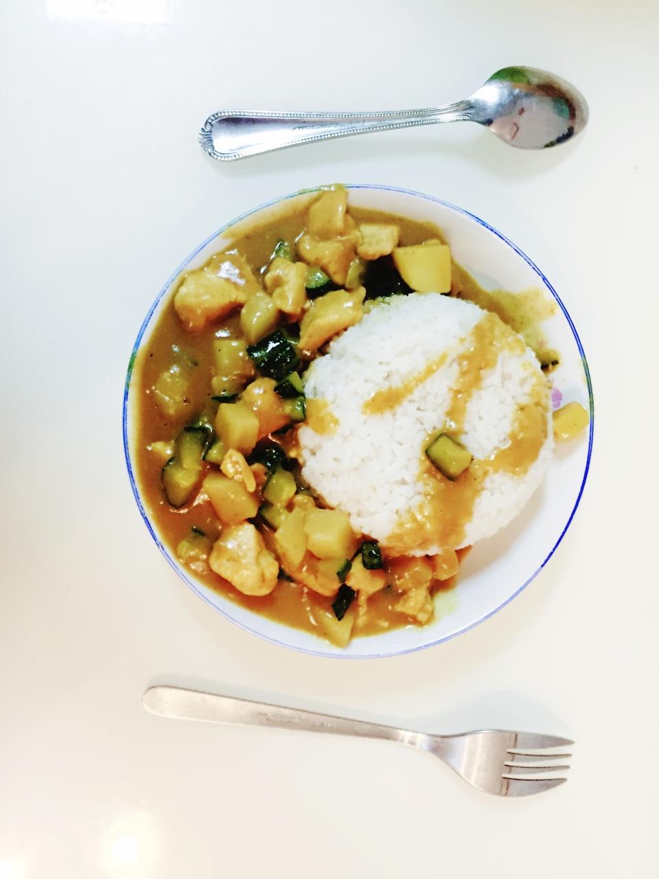 零失败日式咖喱鸡肉饭！！最正宗日本家庭做法！简单又好吃！