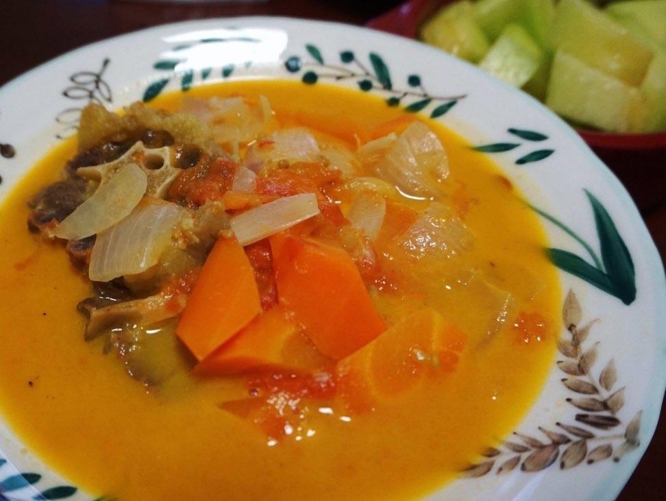 番茄牛尾汤--Staub珐琅铸铁锅