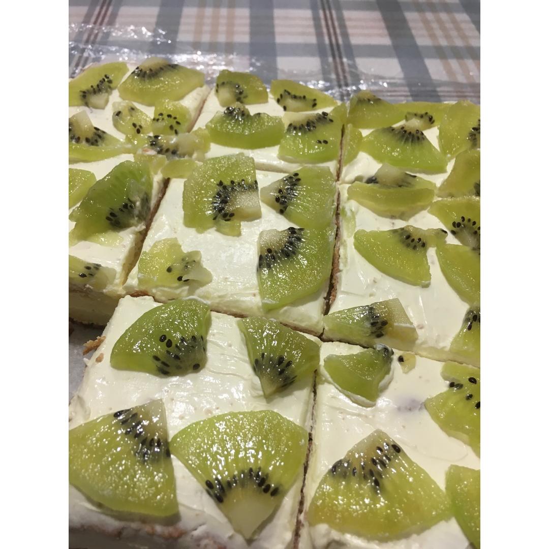 8寸水果生日蛋糕