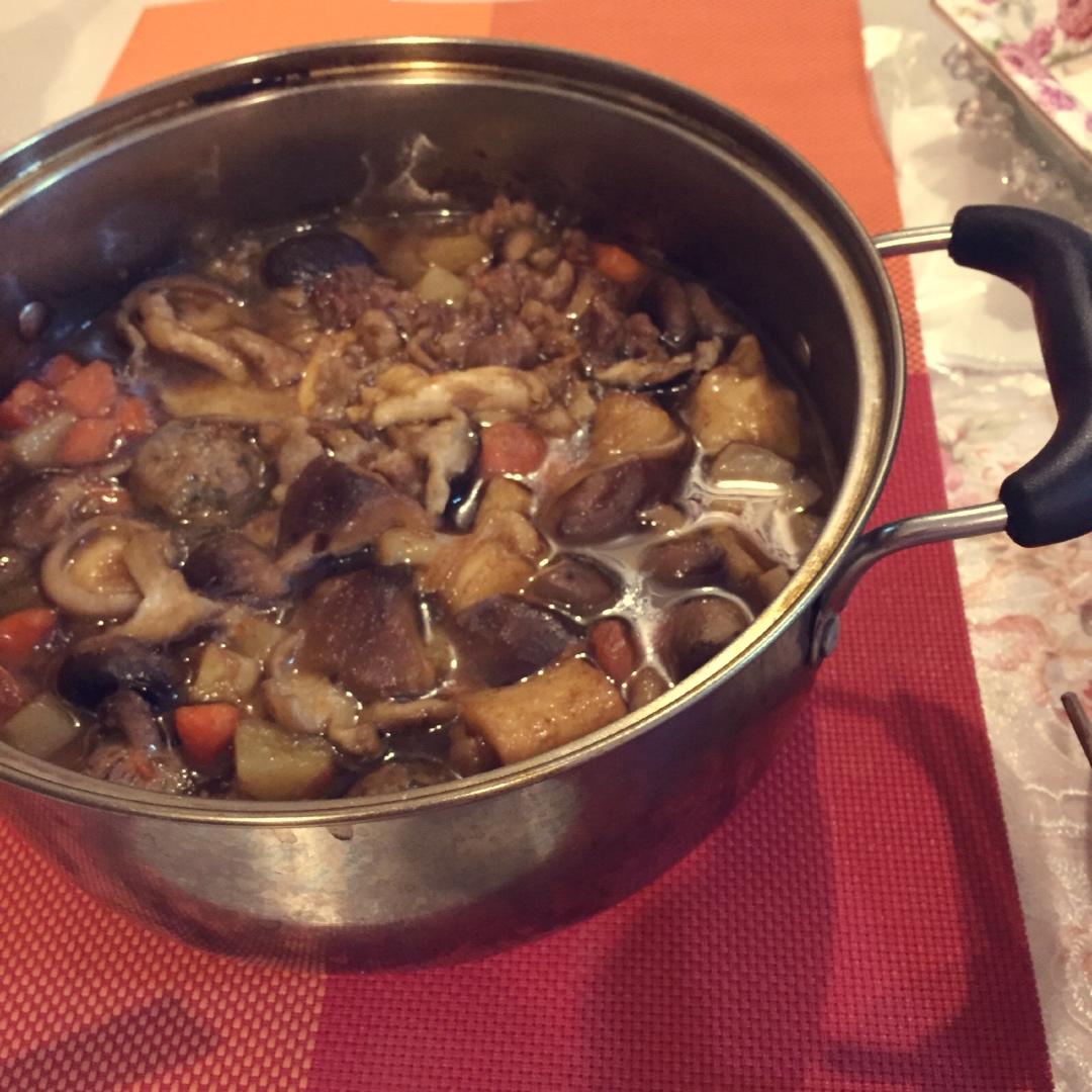 日式猪肉炖杂菜