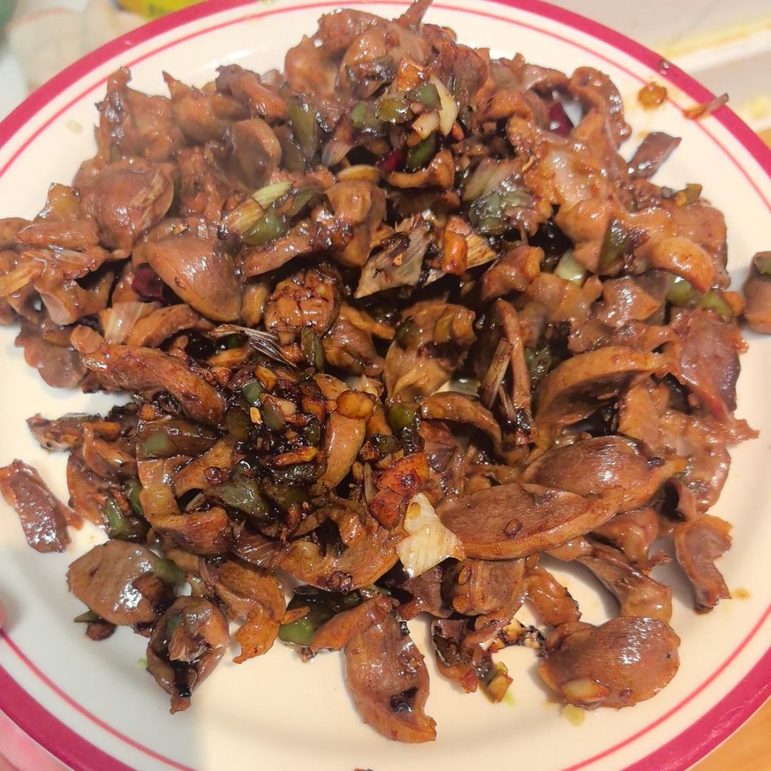爆炒鸡胗