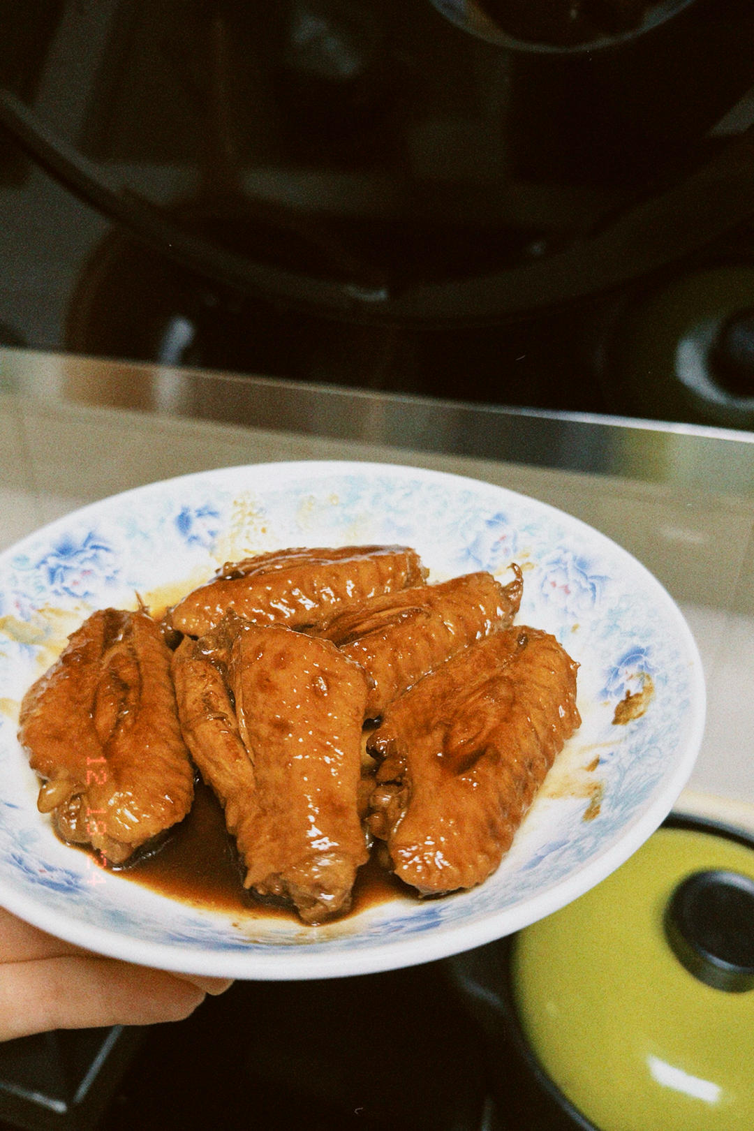 妈妈家的味道，吃了停不下来的红烧鸡翅