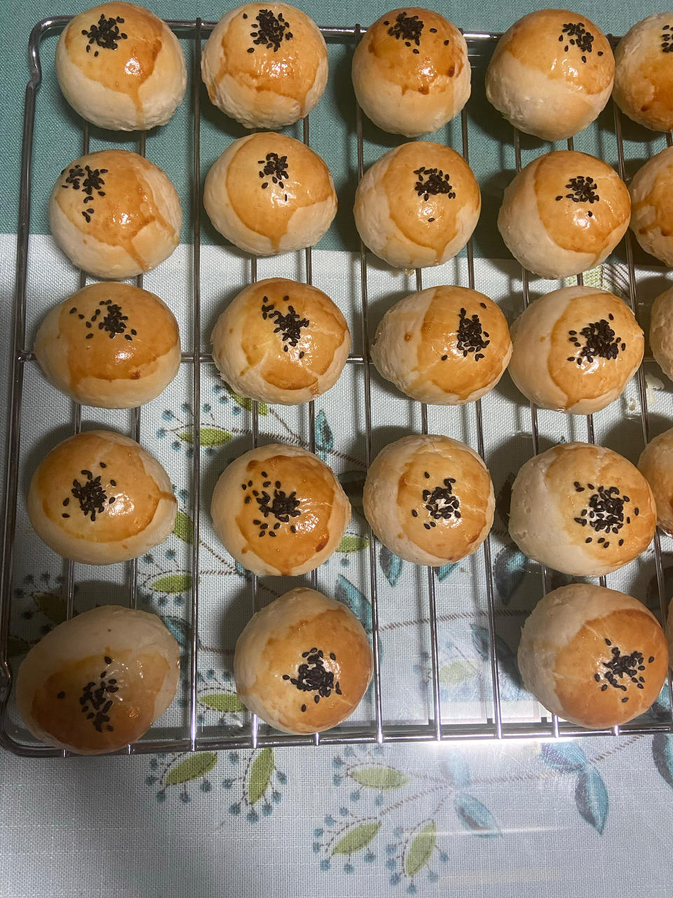 免揉免松弛超快手不破酥不混酥的蛋黄酥—新手一看包会