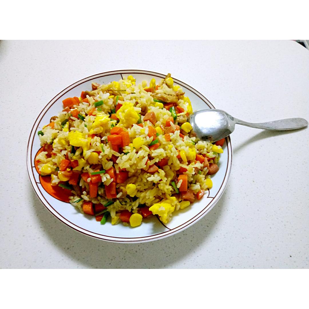 胡萝卜蛋炒饭