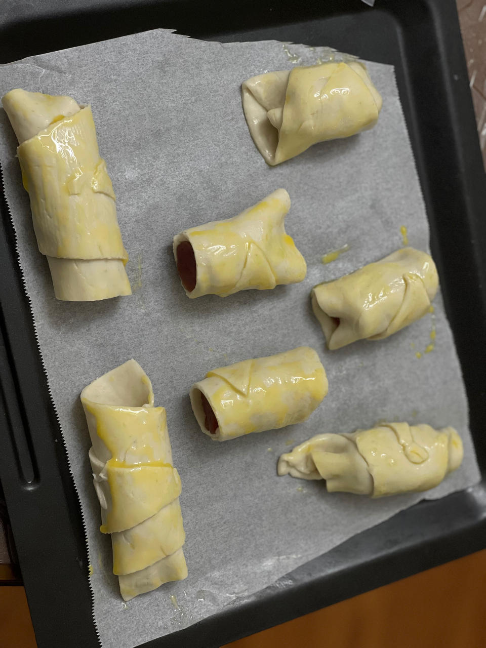 香肠酥皮卷：手抓饼皮还能这样吃，不用和面快速搞定早餐