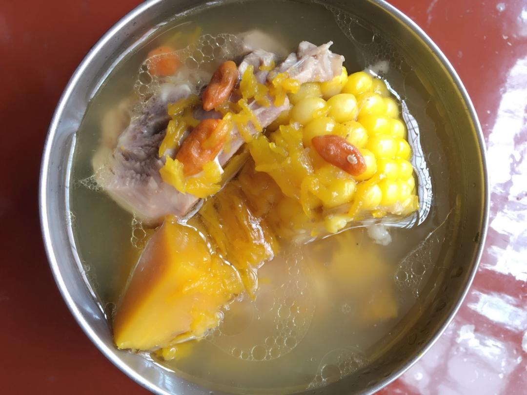 贝贝南瓜鸭腿汤