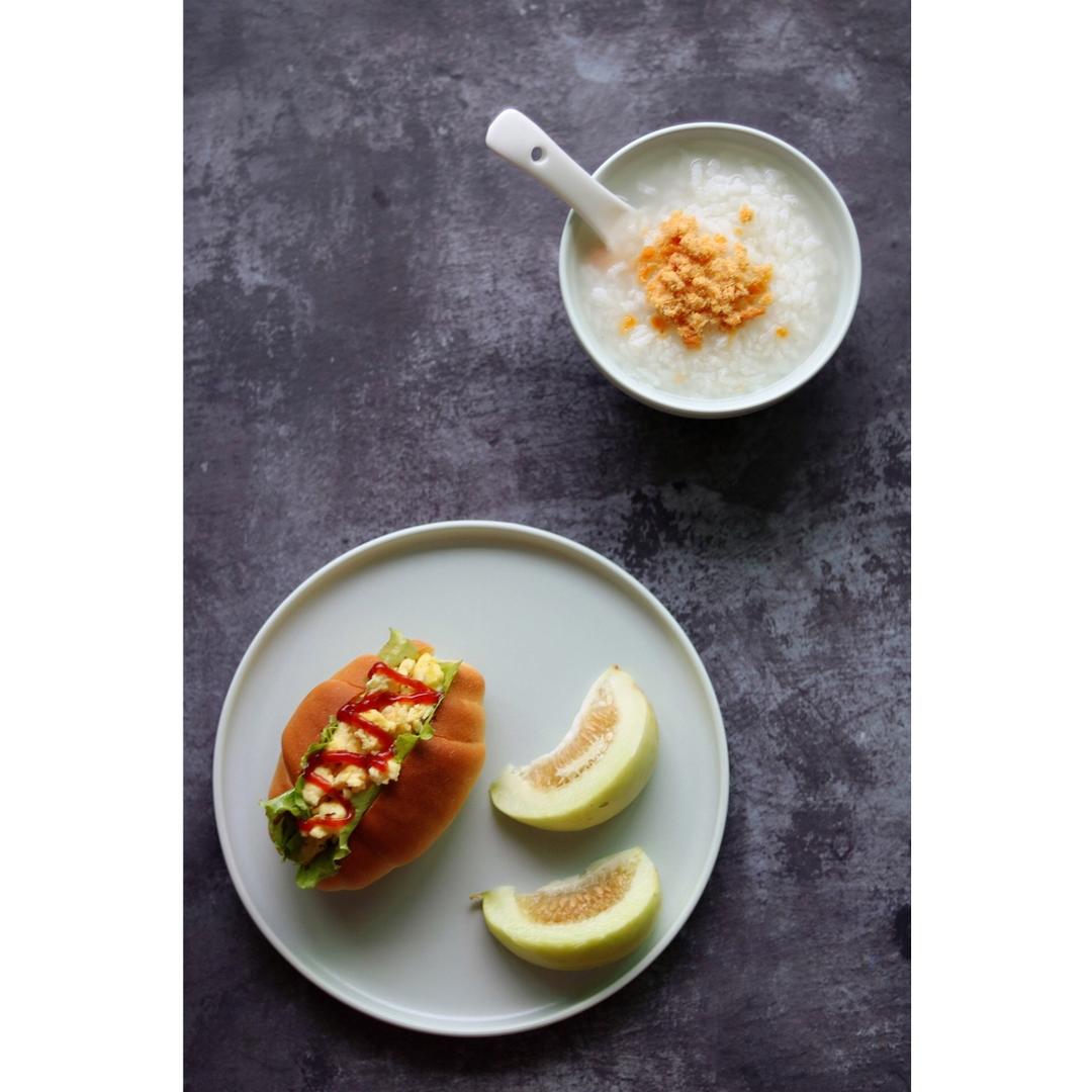 柔软无敌的酸奶蔓越莓面包卷