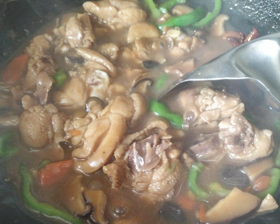 秒杀5万元菜谱的黄焖鸡米饭