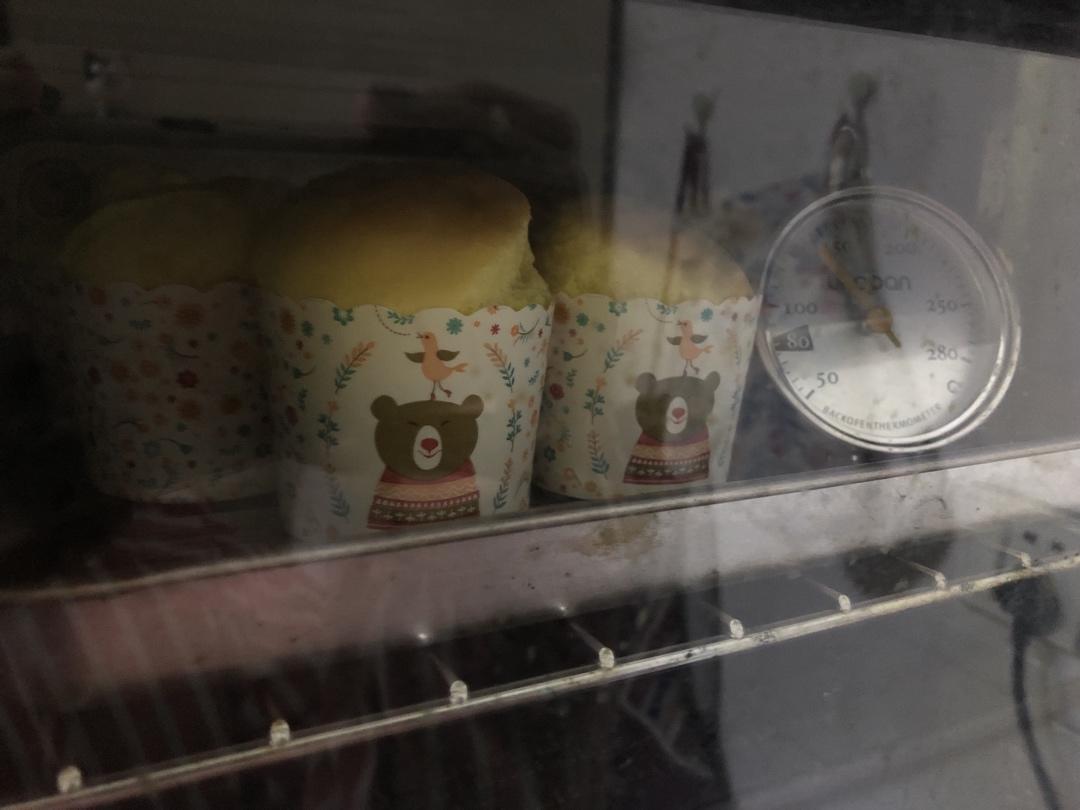纸杯蛋糕 8寸戚风蛋糕的量