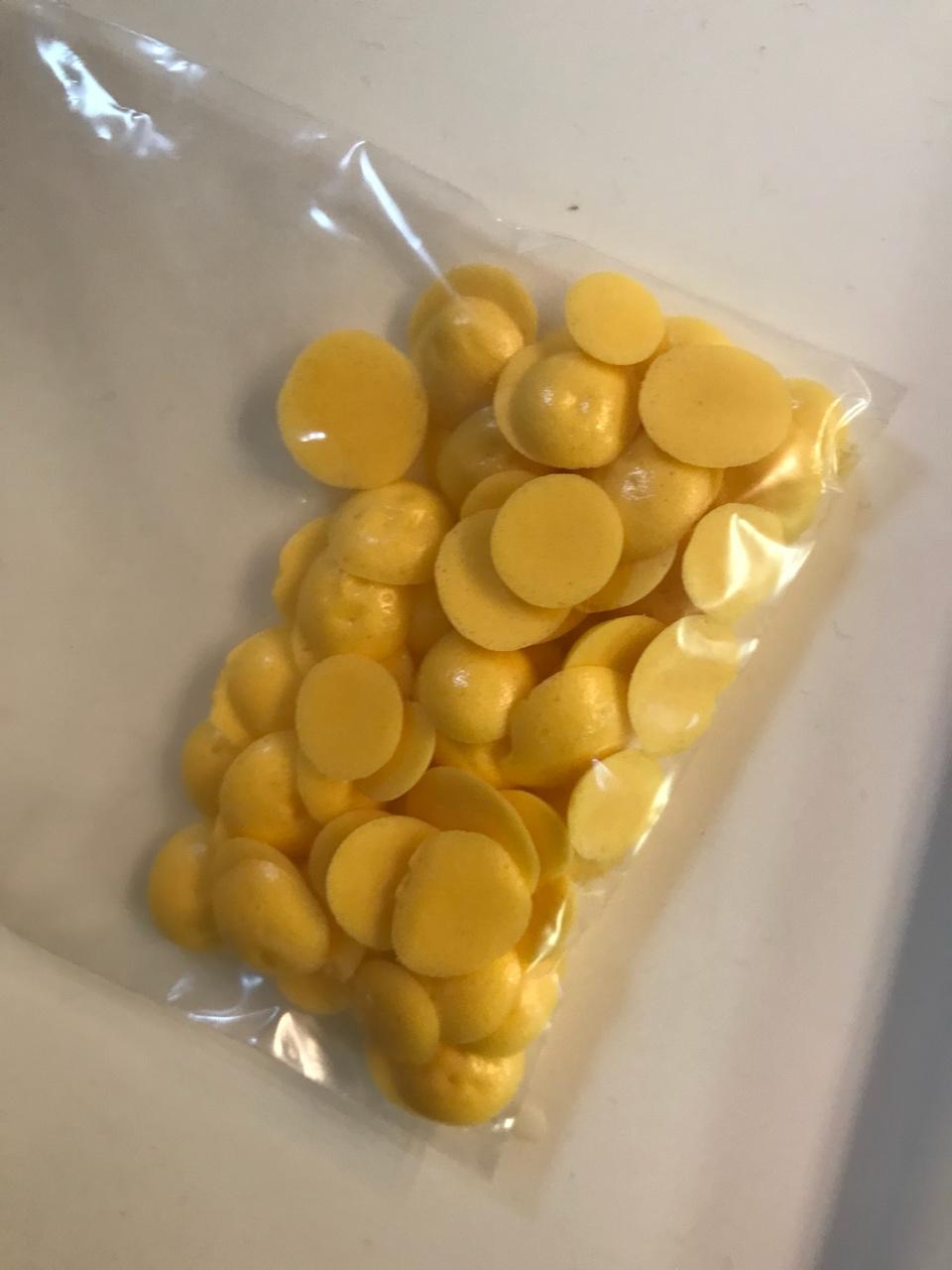 入口即化的无添加蛋黄溶豆