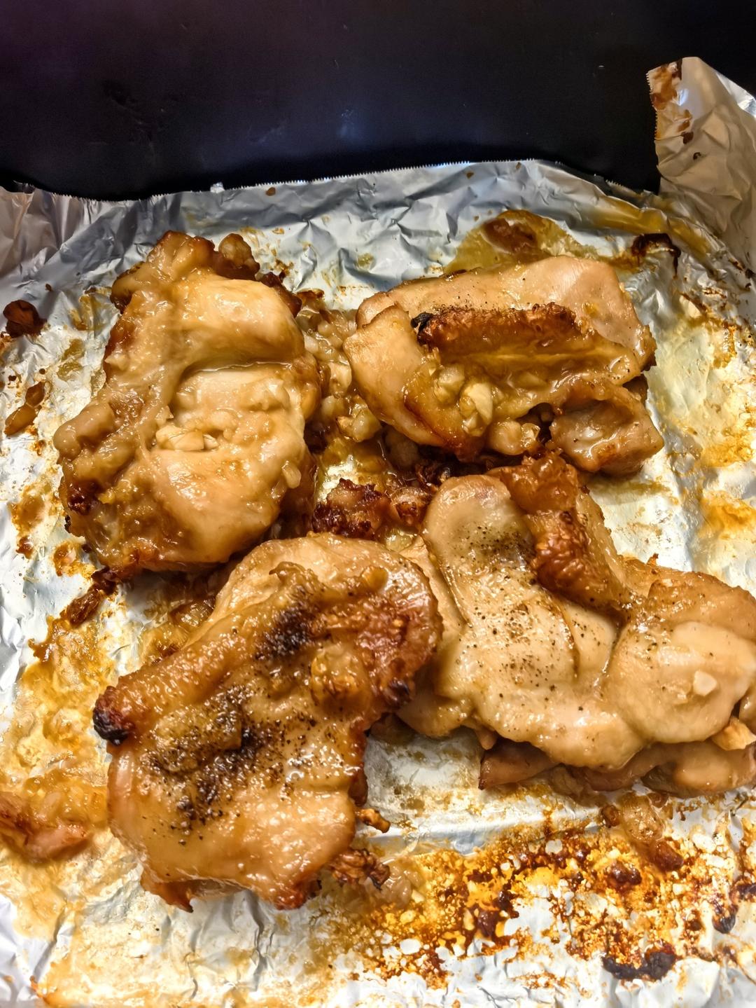 超简单蒜香空气炸锅鸡腿肉丁