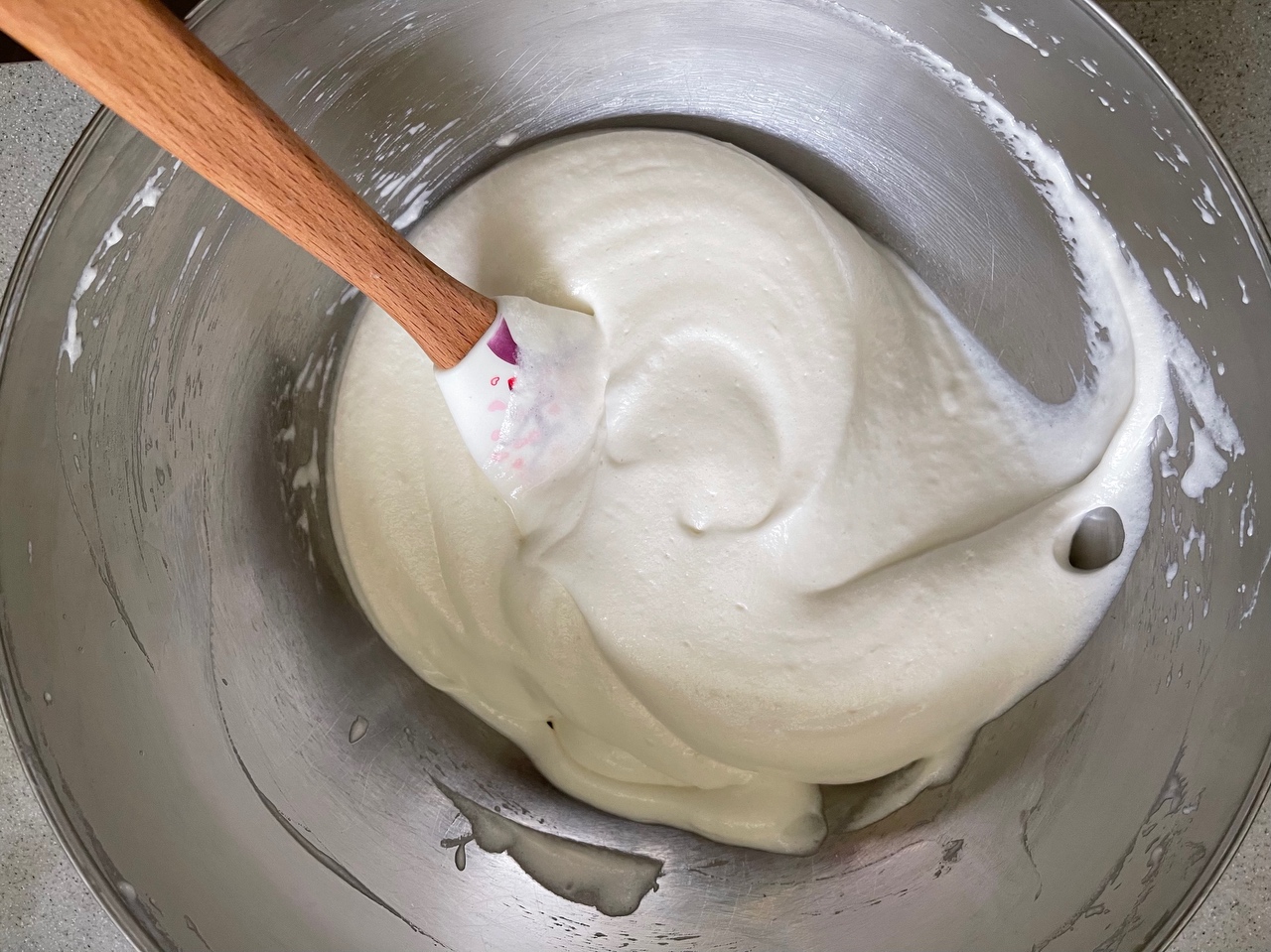 柠檬冰淇淋夹心天使蛋糕卷❗️清新柔滑❗️超好吃的做法 步骤13