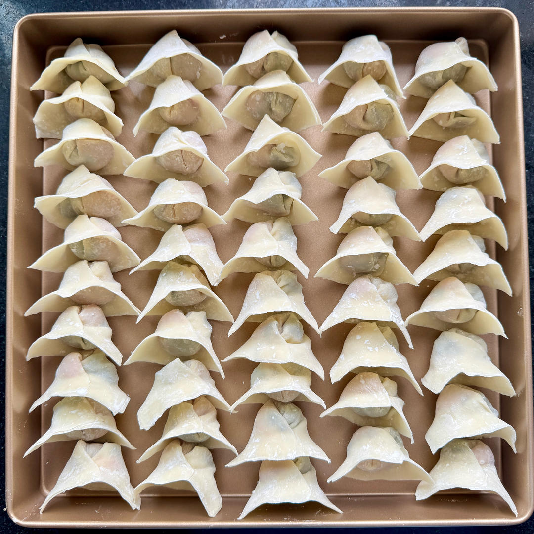 皮蛋猪肉指天椒馄饨