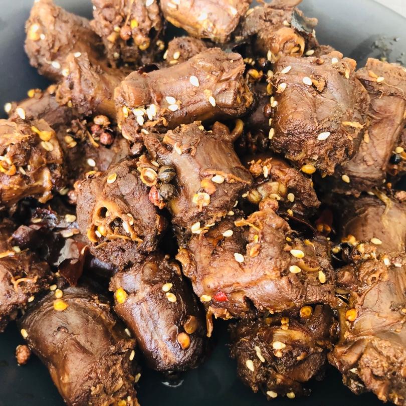 简单秒杀周黑鸭绝味鸭脖