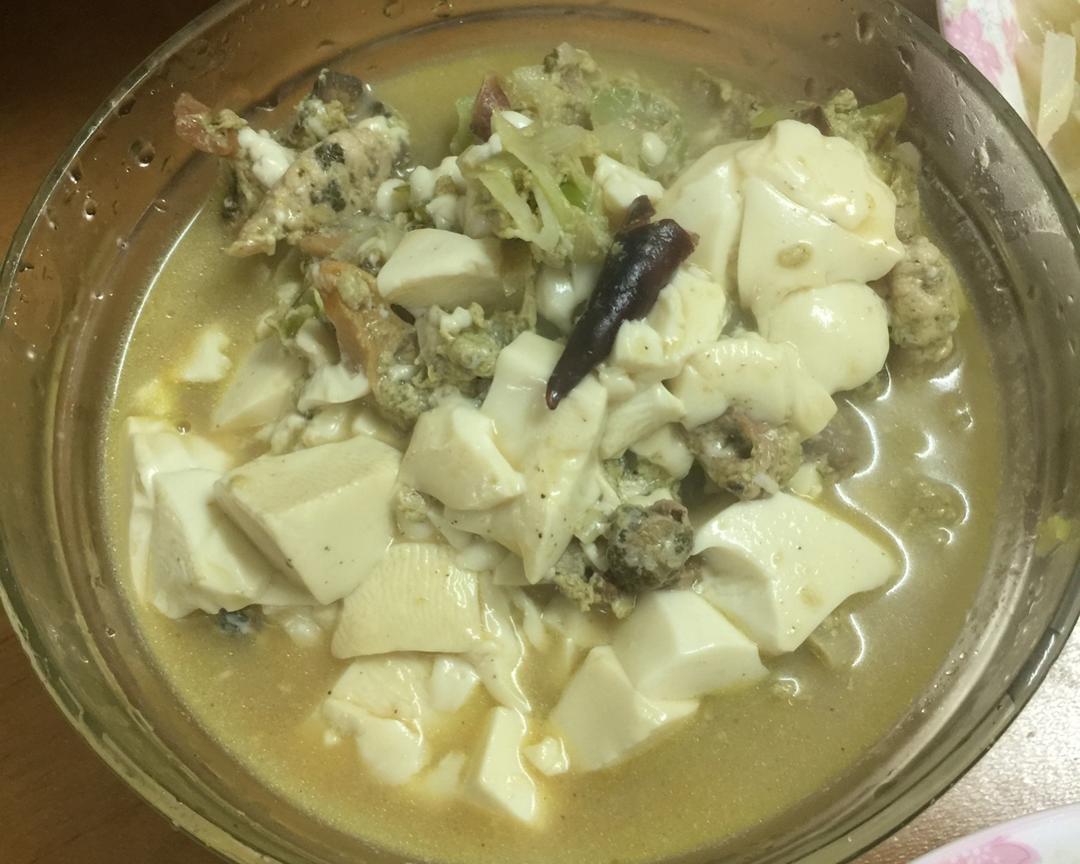 蚌肉炖豆腐的做法