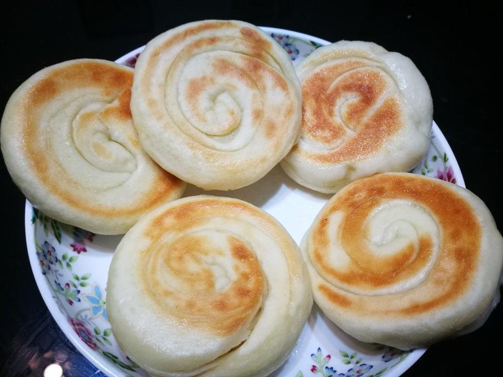 发面盘丝饼这样做 外焦里软层次分明 面香味十足 附细节视频详解