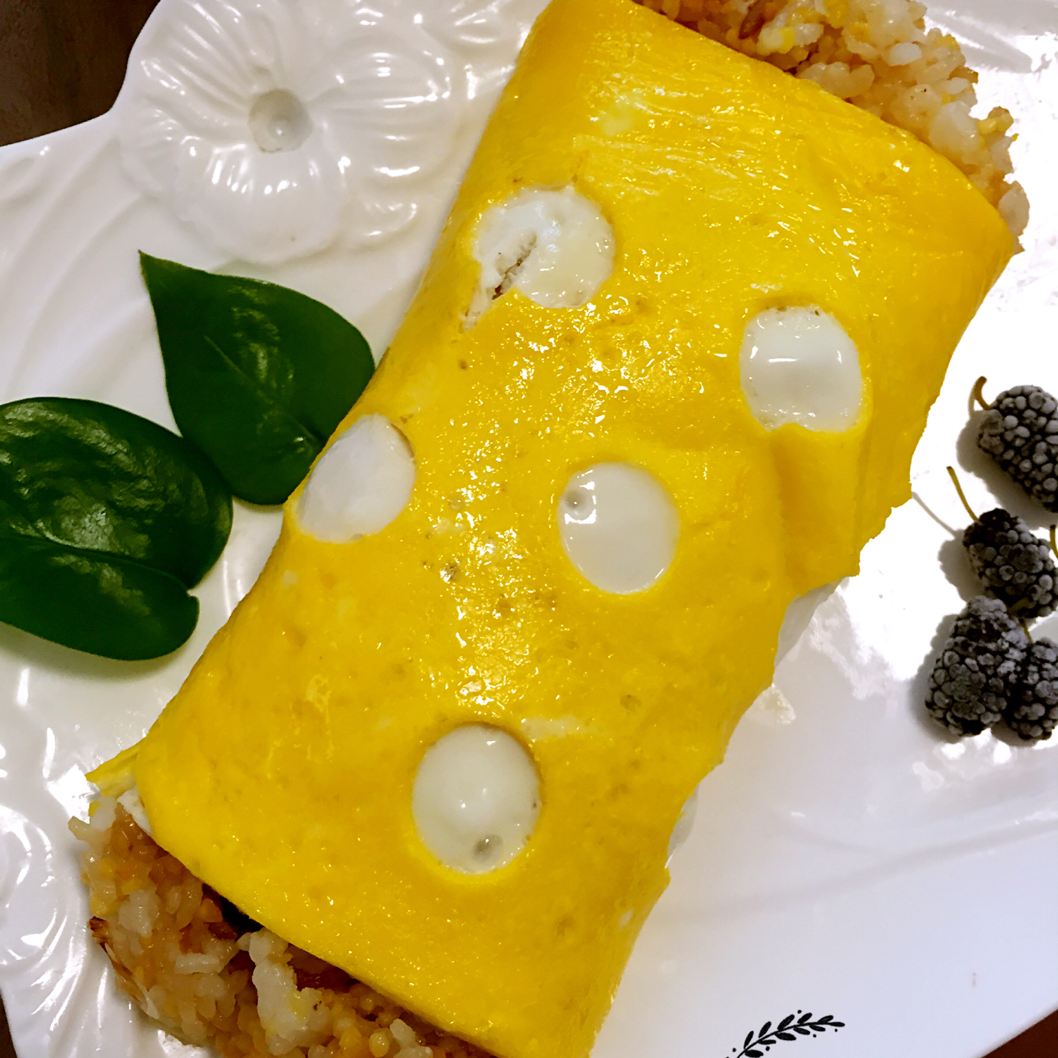 水玉波点蛋包饭