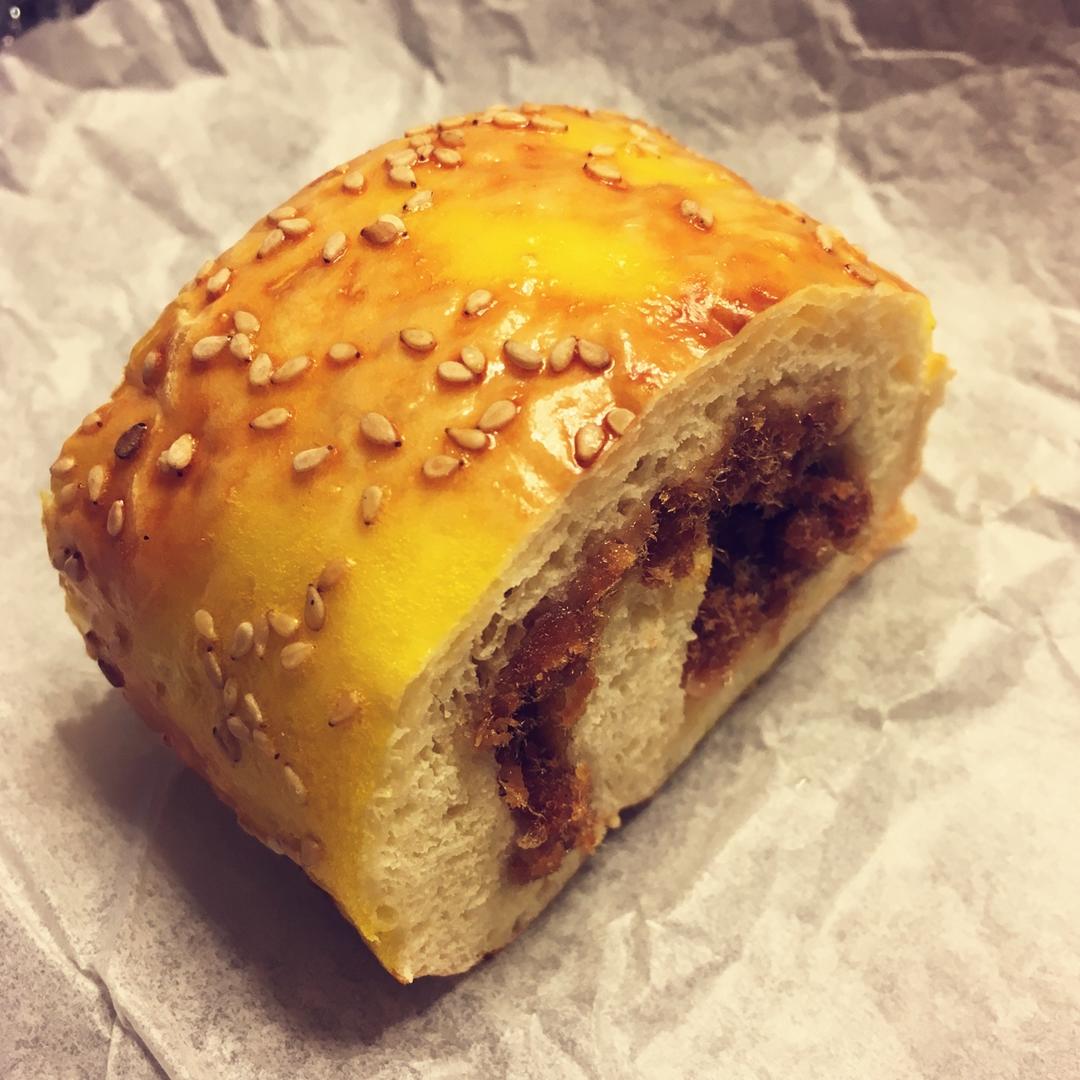 肉松面包卷