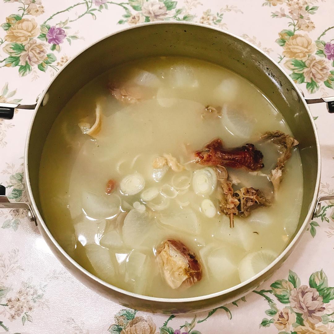 奶白鸭架汤（烤鸭）