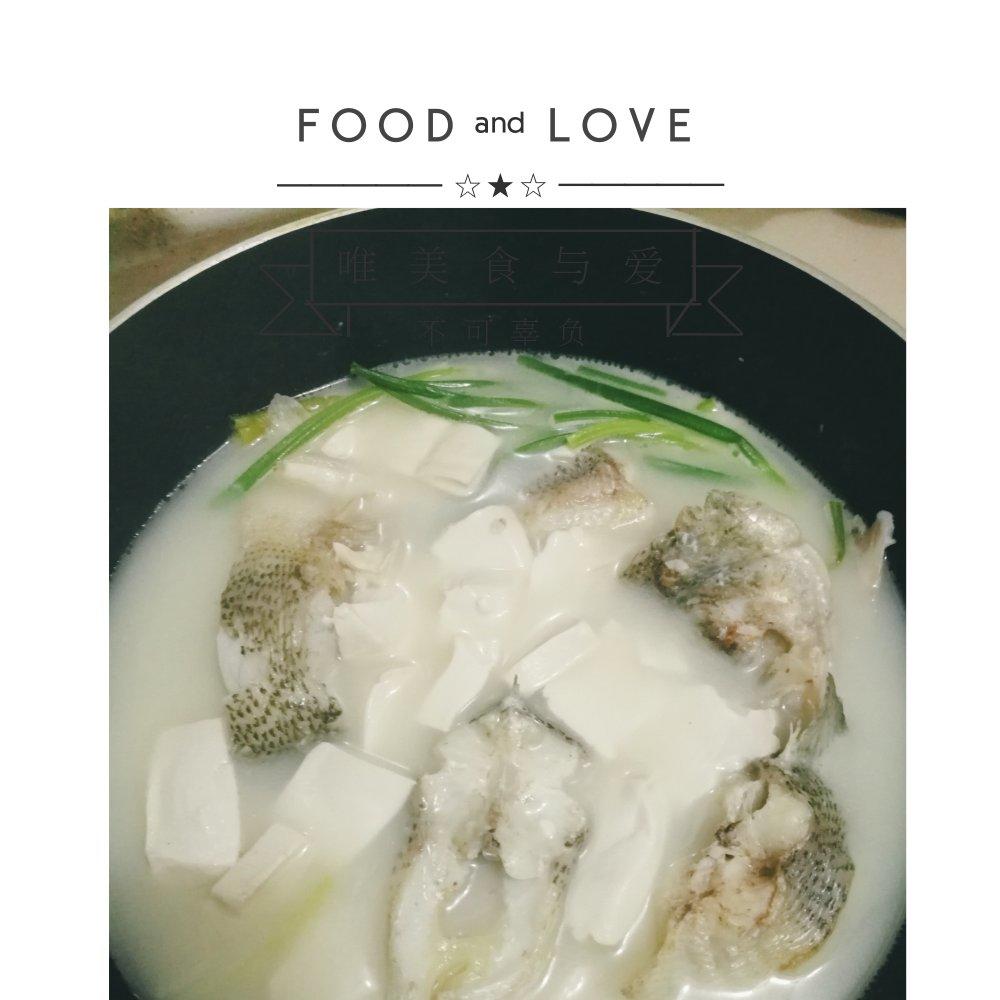 鲈鱼豆腐汤