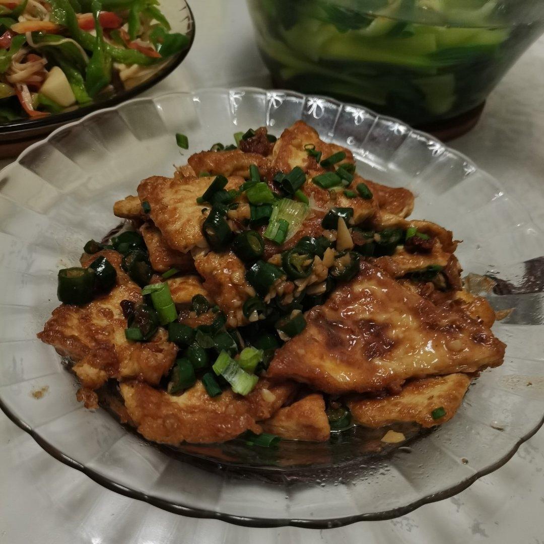 焖煎豆腐