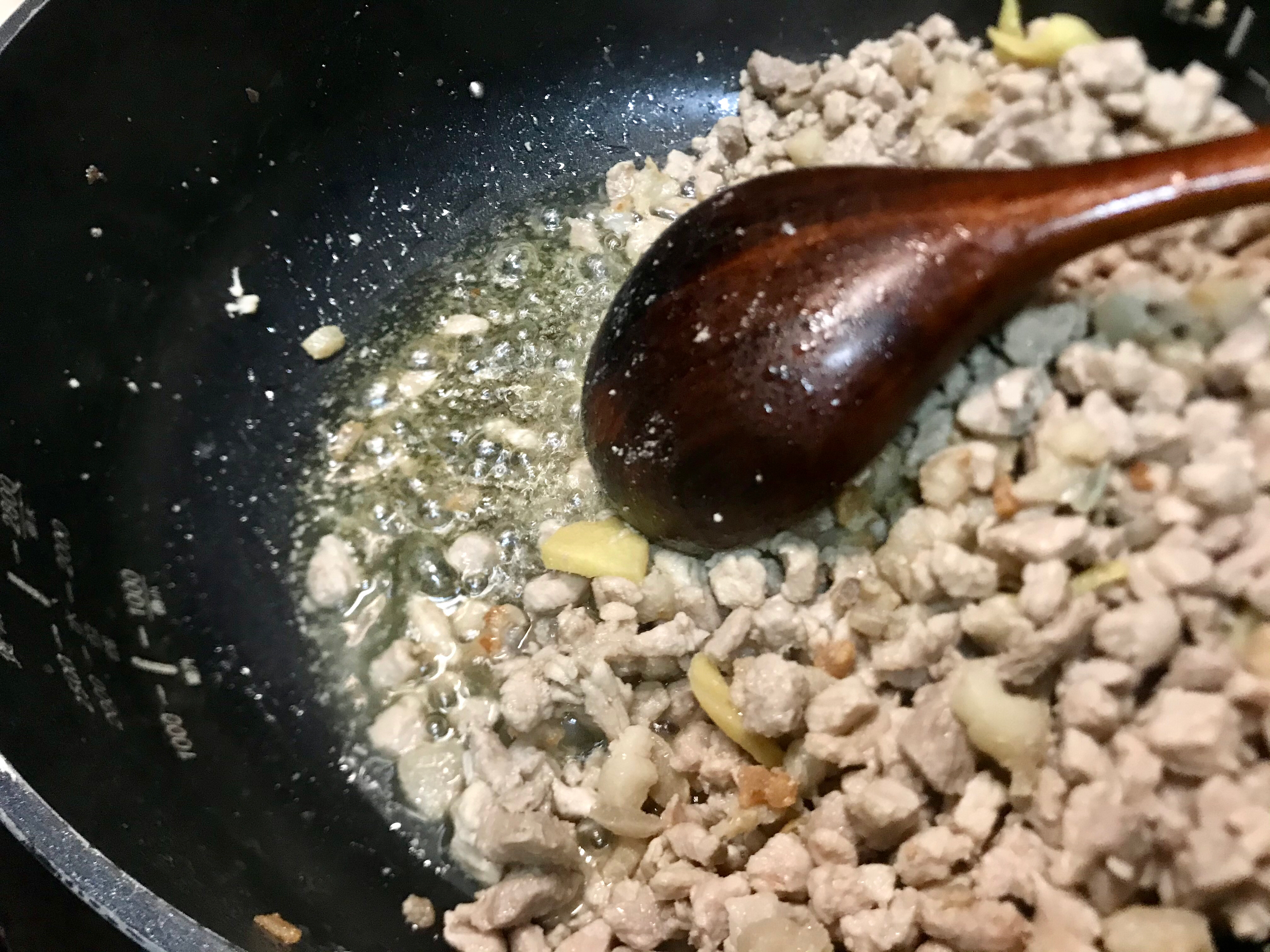 「岐山肉臊子」夹馍馍拌面条！陕西小吃的做法 步骤9