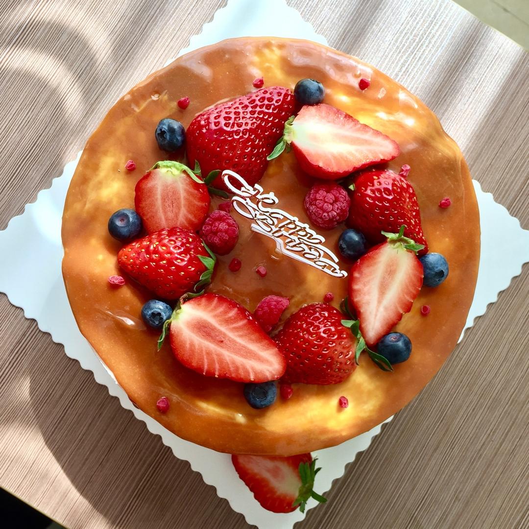 鲜奶蛋糕的各种简单装饰