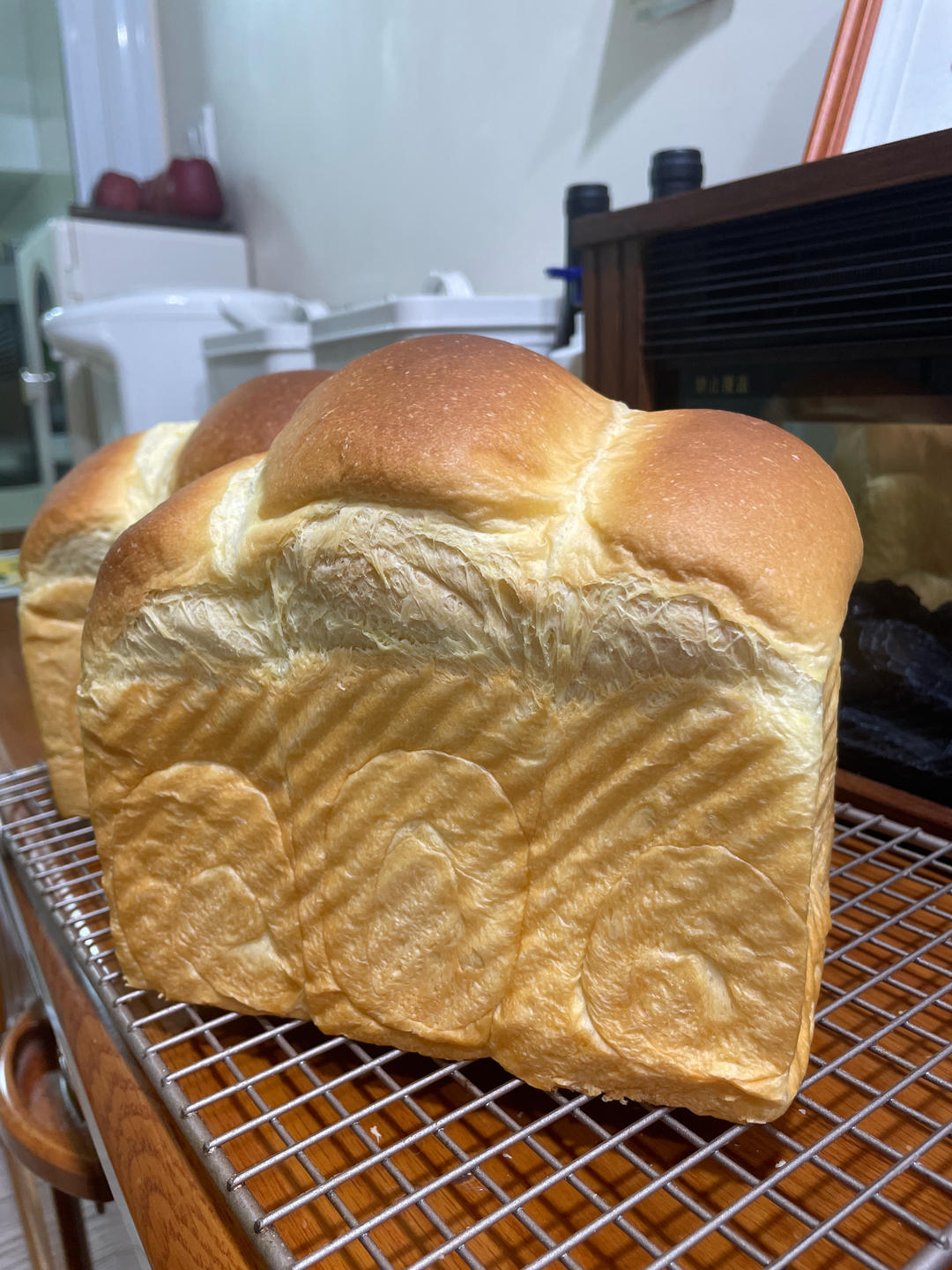 奶香纯粹的重料淡奶油吐司