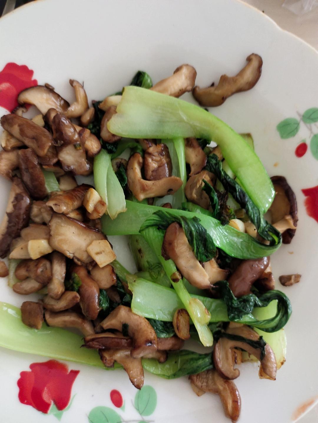 比肉还好吃的——蚝油香菇油菜
