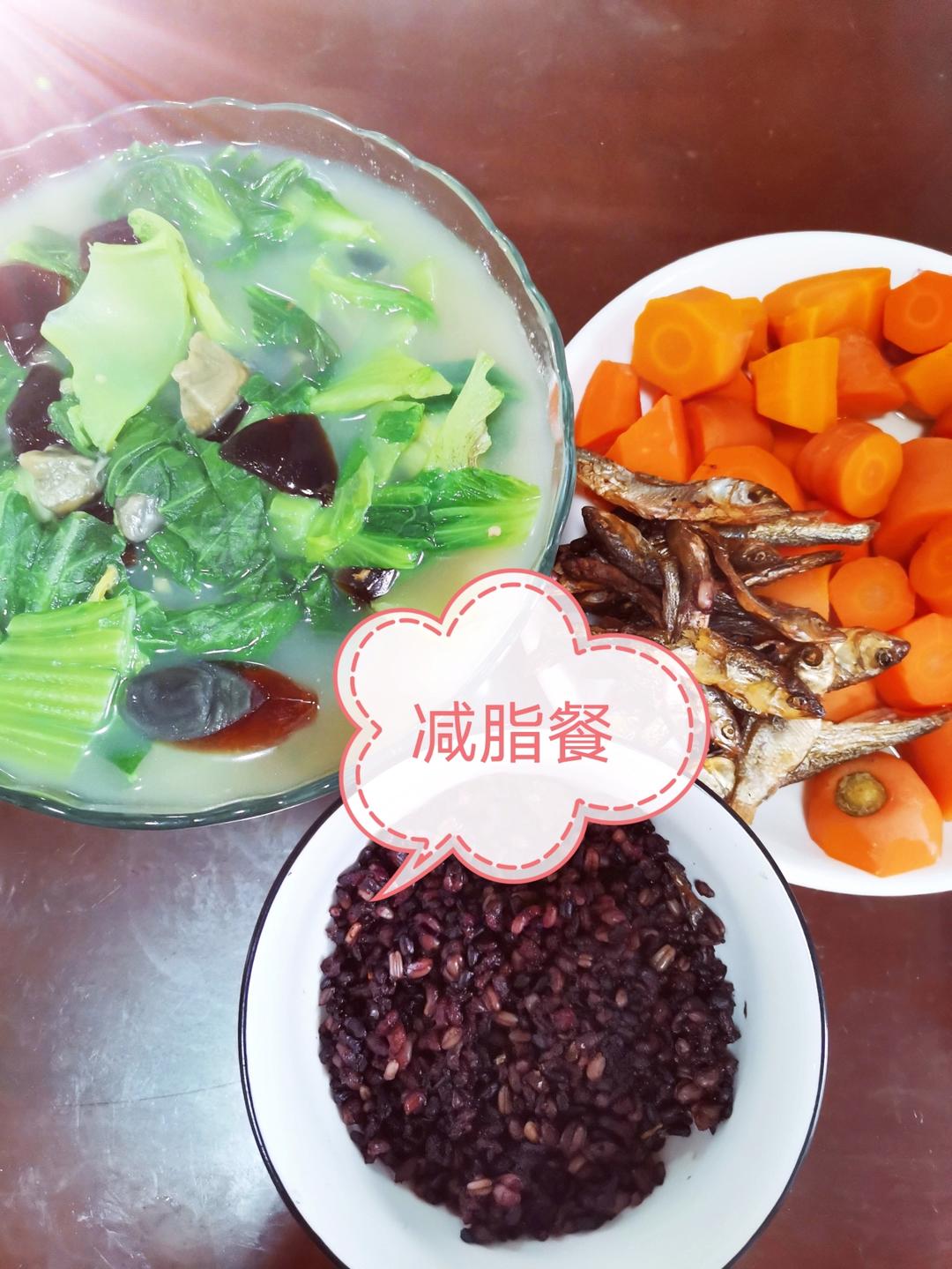 芥菜皮蛋汤