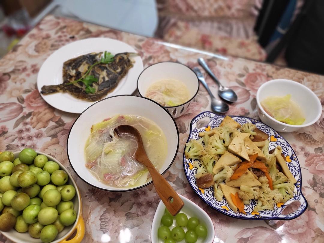 🔥营养好吃又低脂的白菜炖金华火腿，汤汁咸香浓郁‼️