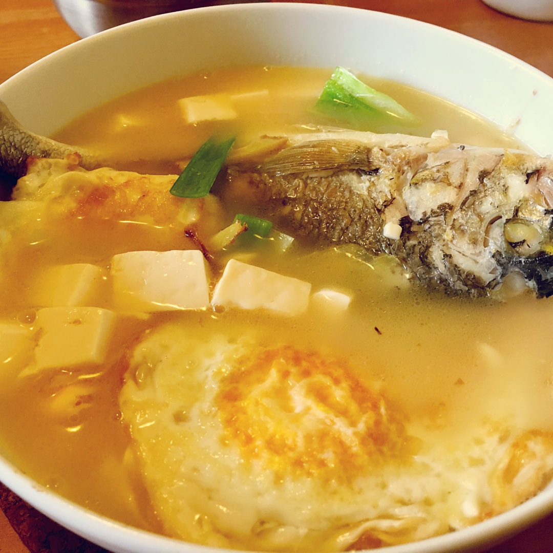 荷包蛋鲫鱼汤【曼食慢语】第二季第3集