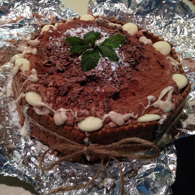 巧克力软绸夹心蛋糕