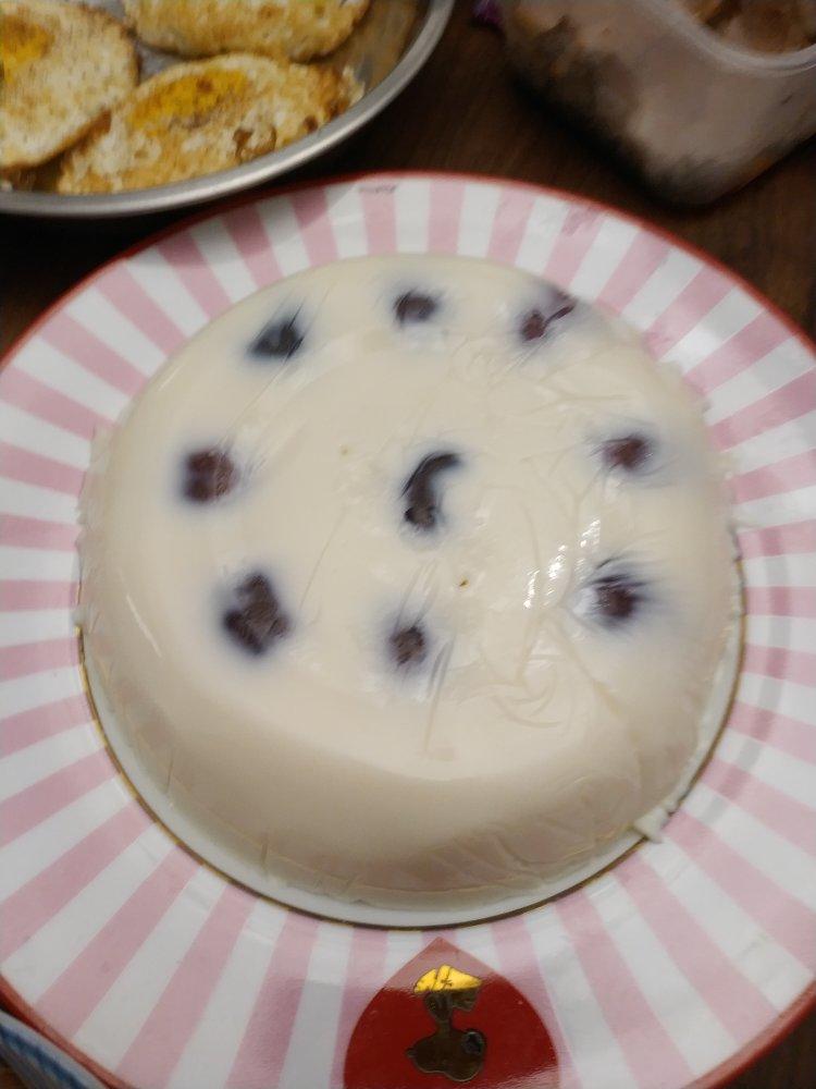 xuan_0663做的芒果牛奶布丁(吉利丁粉)芒果牛奶布丁(吉利丁粉)布丁