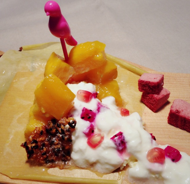 香芒爆破奶酪彩彩酸奶垒