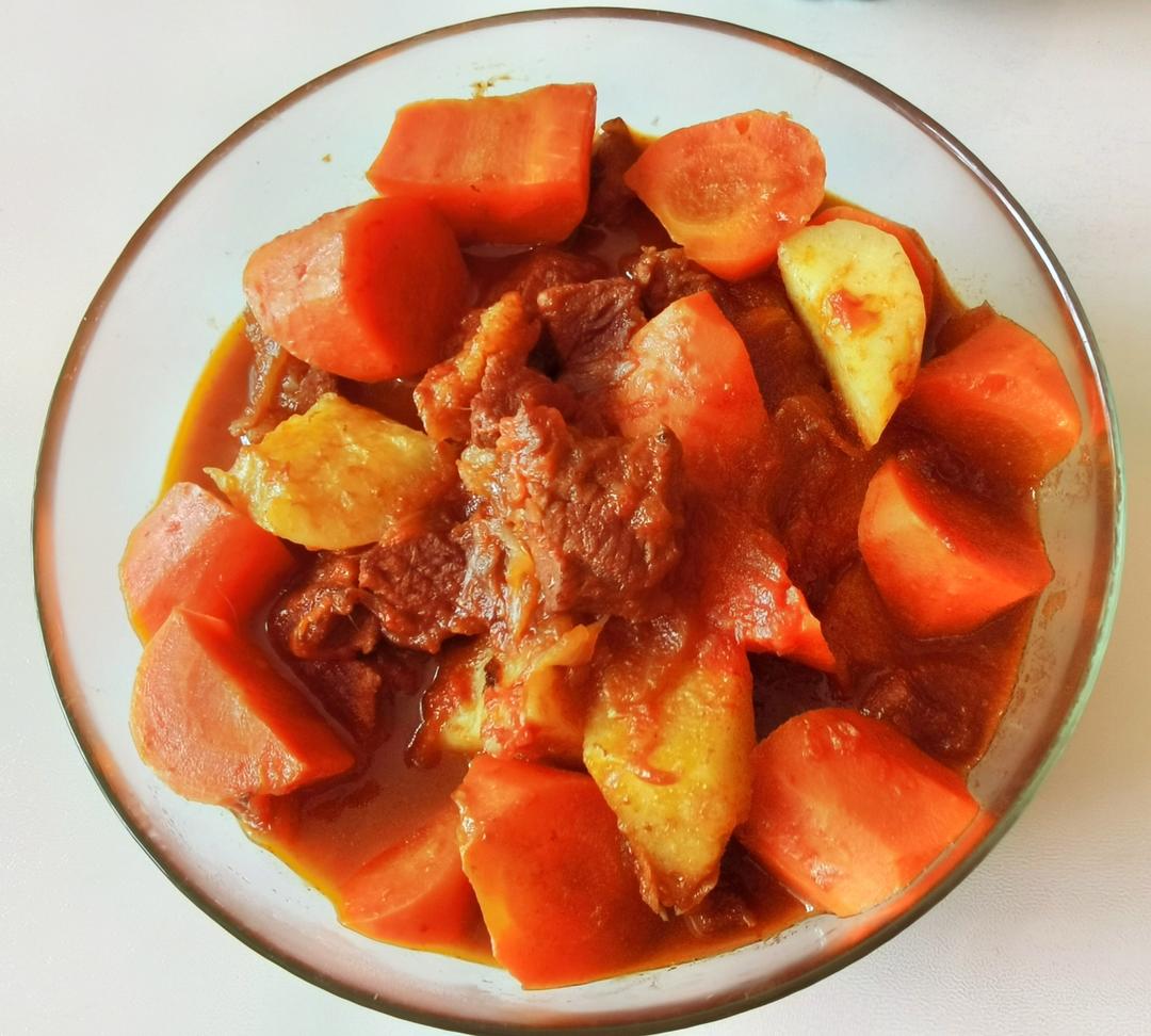 番茄土豆炖牛腩