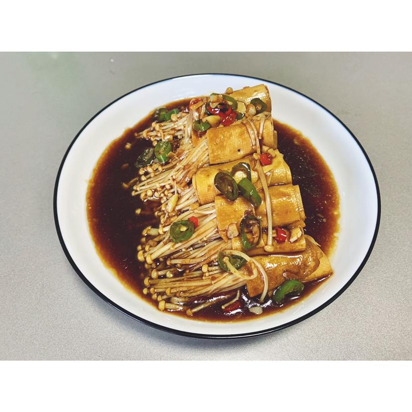 ⚡️减肥减脂素菜啃起❗️金针菇豆皮卷