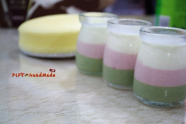 三色水果巧克力慕斯