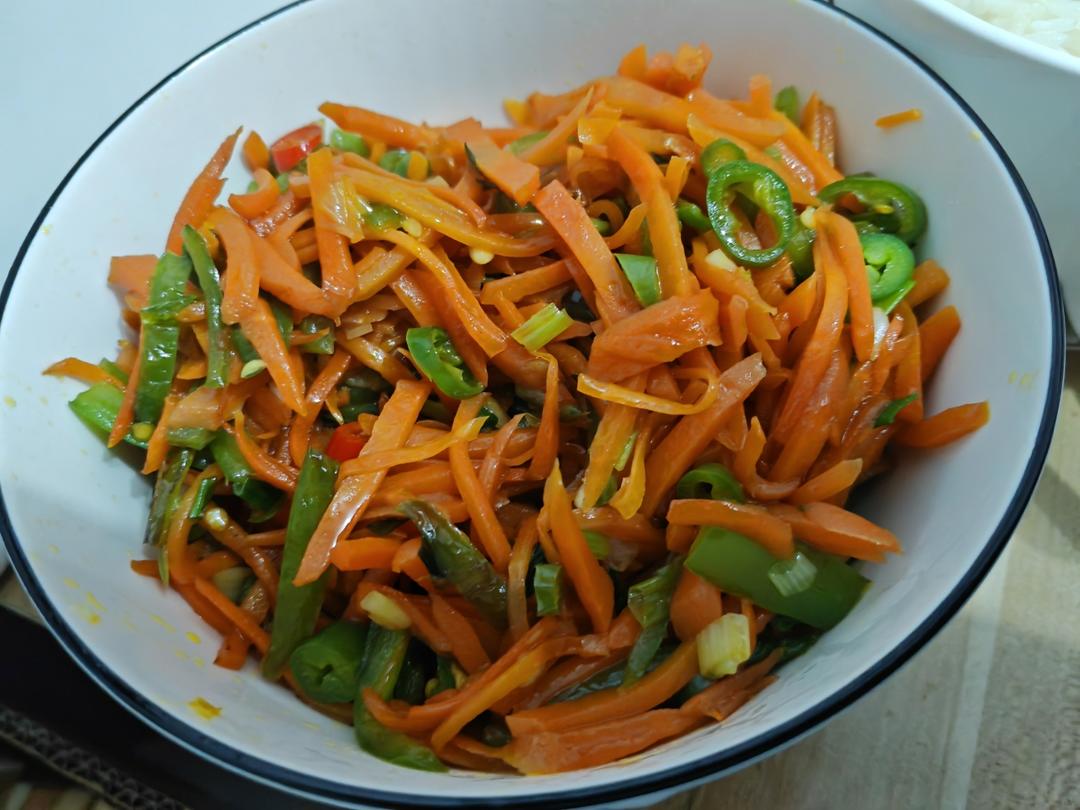 🥕素炒胡萝卜丝🥕