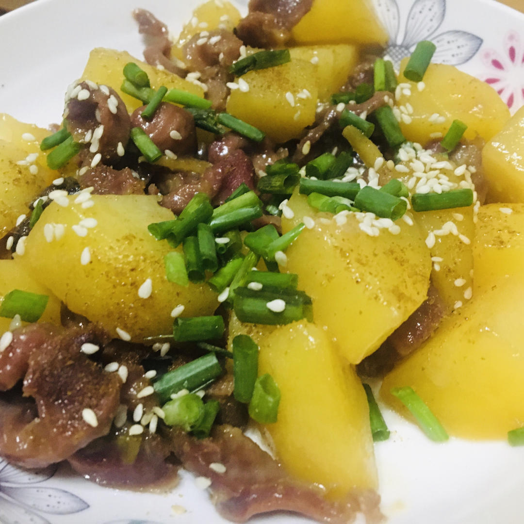 超好吃的鸡胗炖土豆