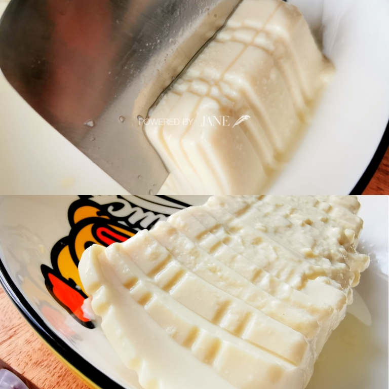 快手菜❗五分钟😋皮蛋豆腐的做法 步骤2