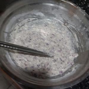 快手早餐--紫甘蓝煎饼的做法 步骤3